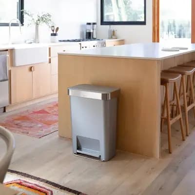simplehuman 45L Rectangular Plastic Liner Rim Step Trash Can Alloy [45 Liter, Plastic, 13.4 Pounds]