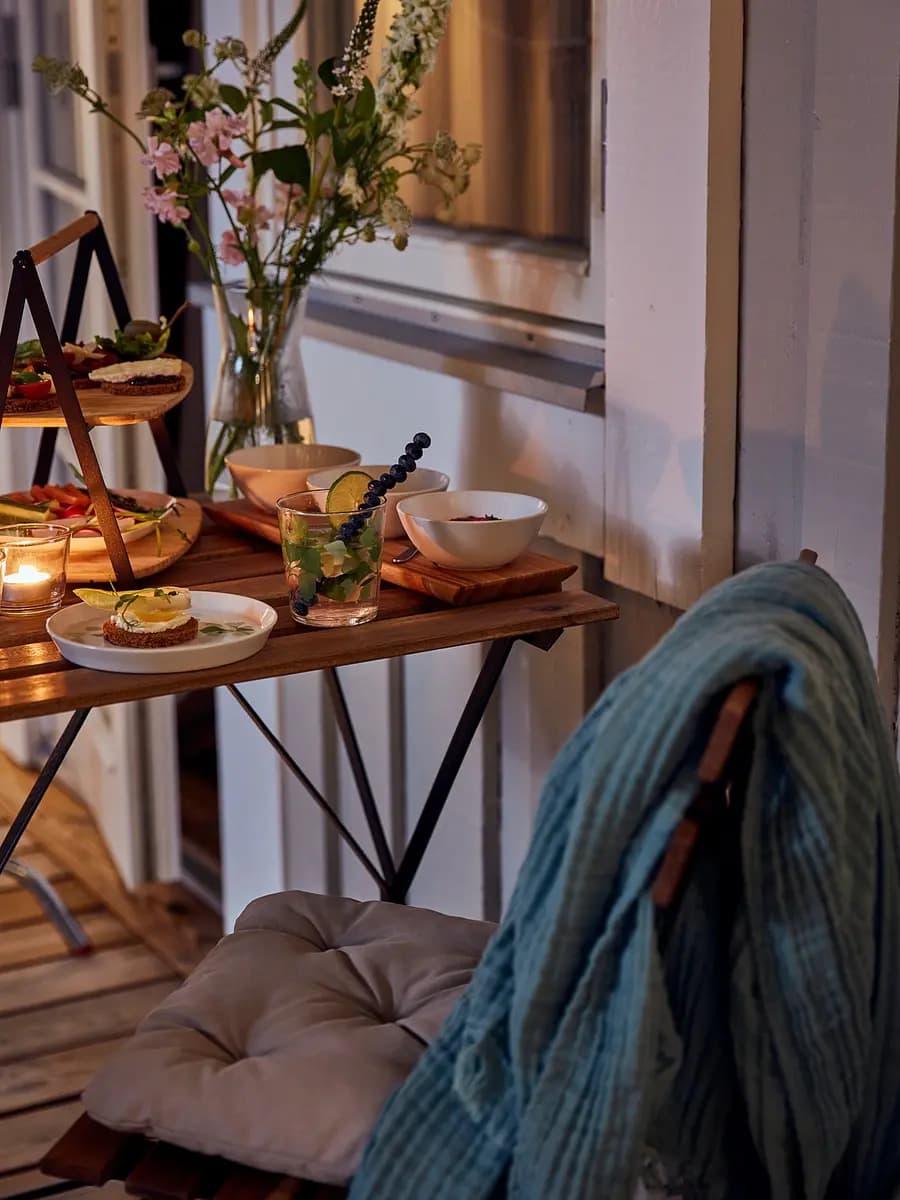 IKEA TÄRNÖ Table+2 chairs, outdoor, black/light brown stained [Solid acacia wood, Acrylic stain]