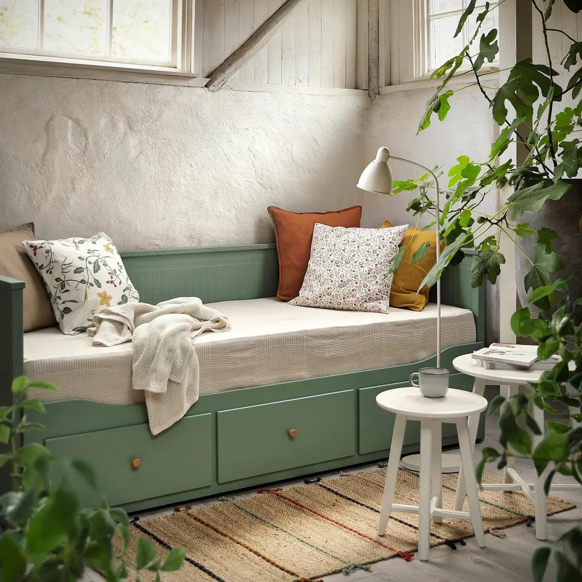 IKEA HEMNES Daybed frame with 3 drawers, gray-green [Width 42 1/2 ", Height 32 5/8 ", Drawer depth (inside) 27 1/2 "]