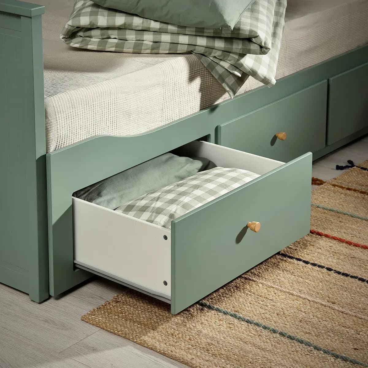 IKEA HEMNES Daybed frame with 3 drawers, gray-green [Width 42 1/2 ", Height 32 5/8 ", Drawer depth (inside) 27 1/2 "]