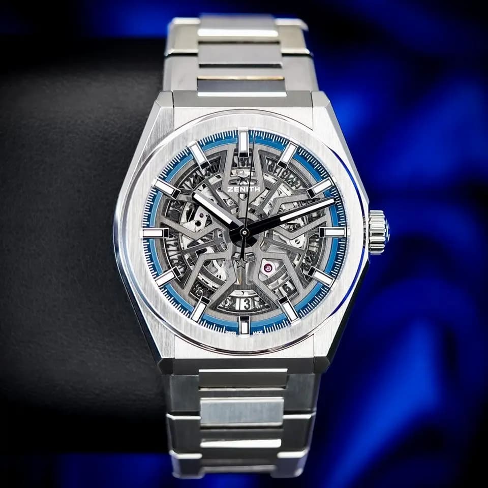 Zenith Defy Classic 41mm Titanium • Skeletonized Dial • Box & Papers