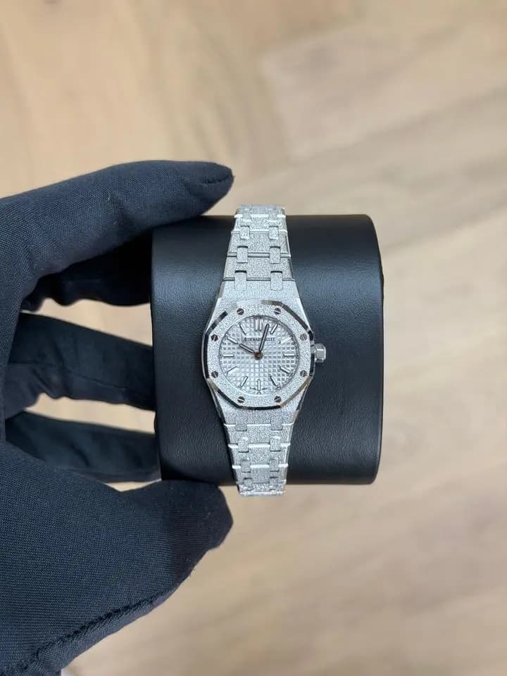 Audemars Piguet Royal Oak Mini Frosted Gold Quartz 2025 67630BC.GG.1312BC.01