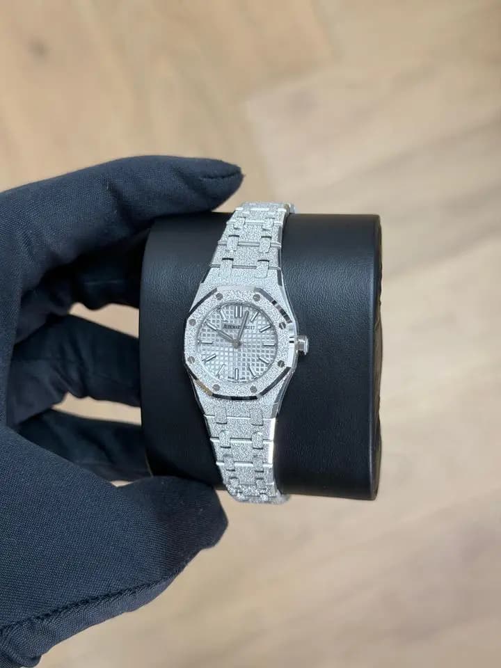 Audemars Piguet Royal Oak Mini Frosted Gold Quartz 2025 67630BC.GG.1312BC.01