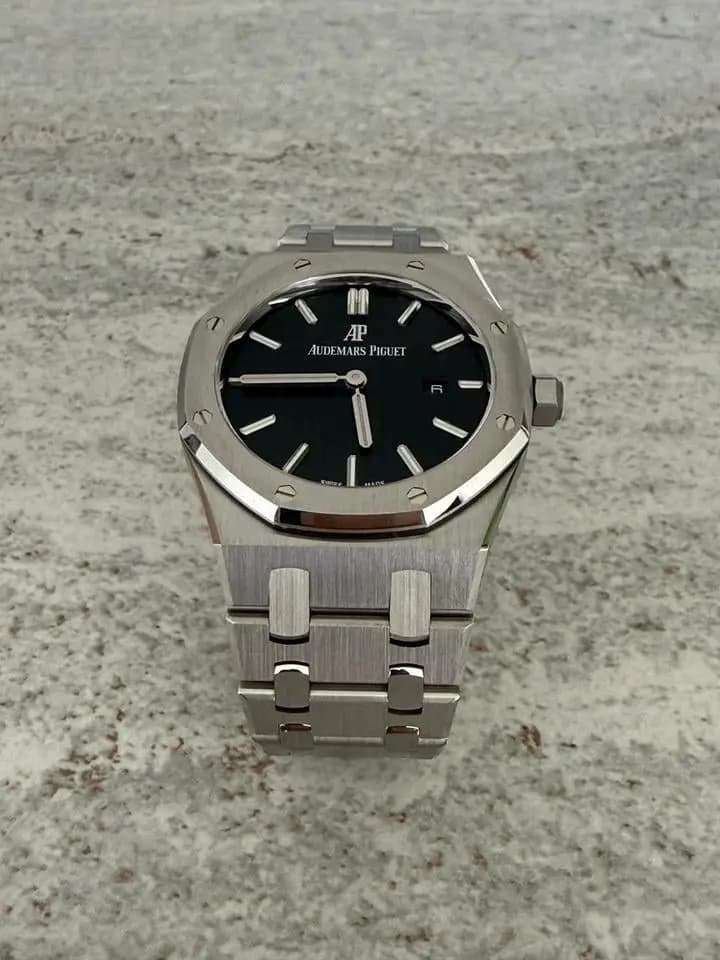 Audemars Piguet Royal Oak Unworn, Full Set, 2024, German Invoice