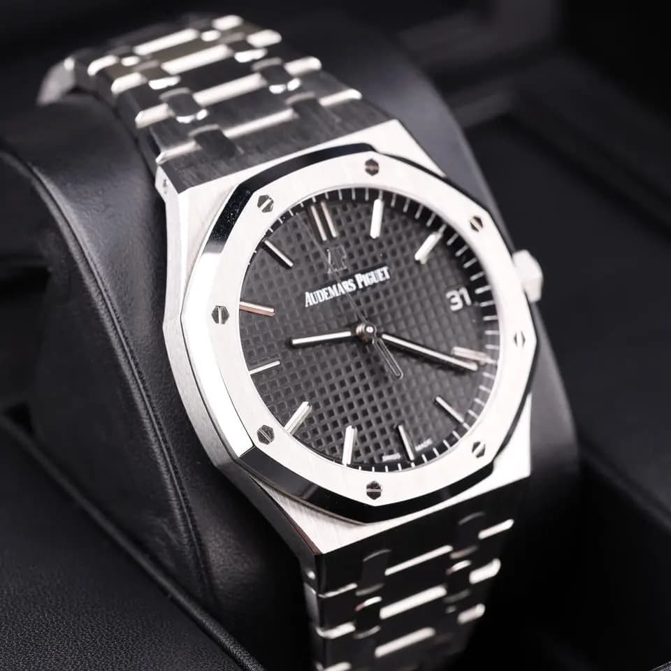 Audemars Piguet Royal Oak Black Dial 15500ST Full Set Like New