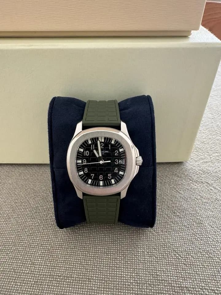 Patek Philippe Aquanaut Small patek watch box and Extract of Archives