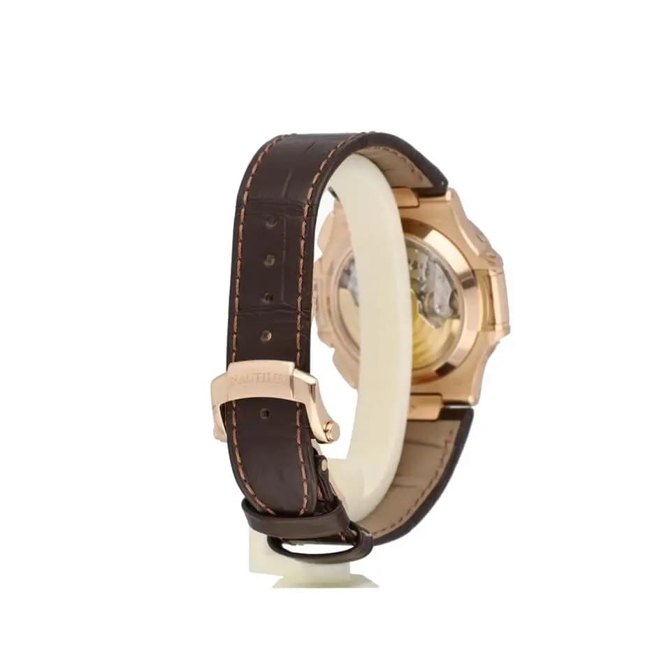 Patek Philippe Nautilus 40 chronograph rose gold choco