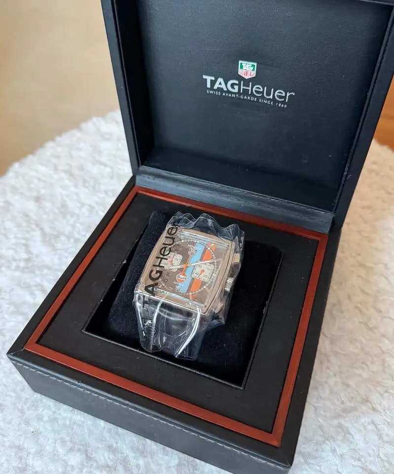 TAG Heuer Monaco Gulf TAG HEUER Monaco Gulf ,,caw 2113’‘ Special Edition