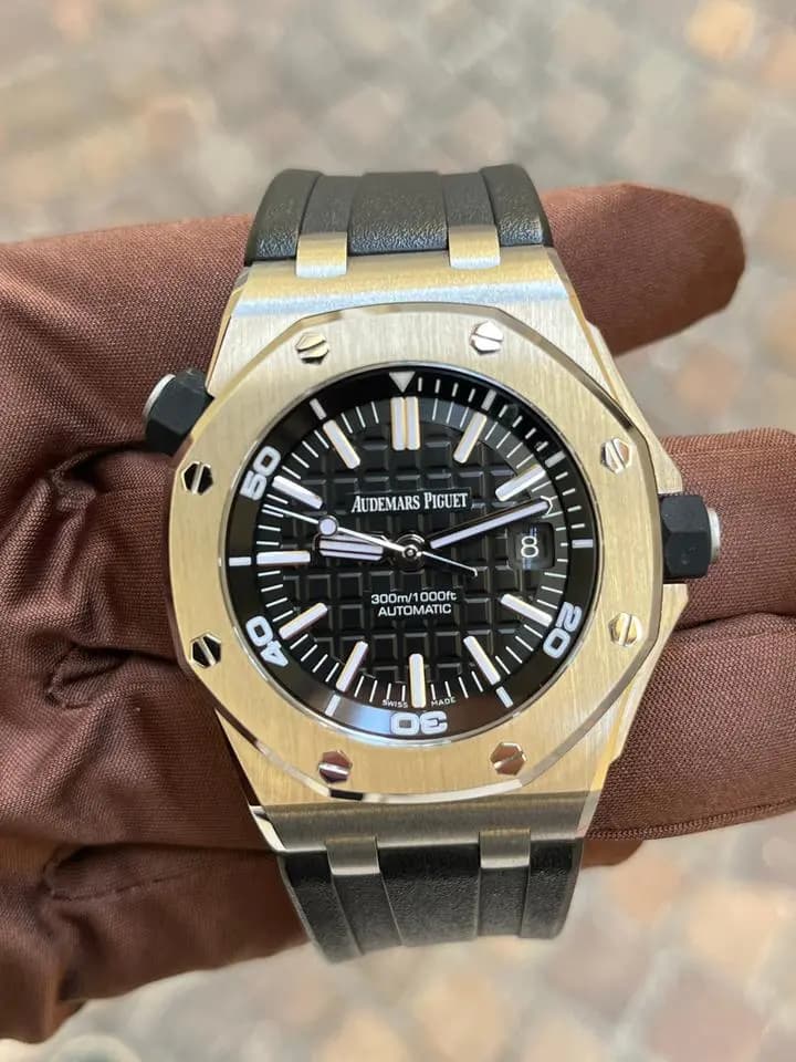 Audemars Piguet Royal Oak Offshore Diver 15710ST Black 2016 Full Set