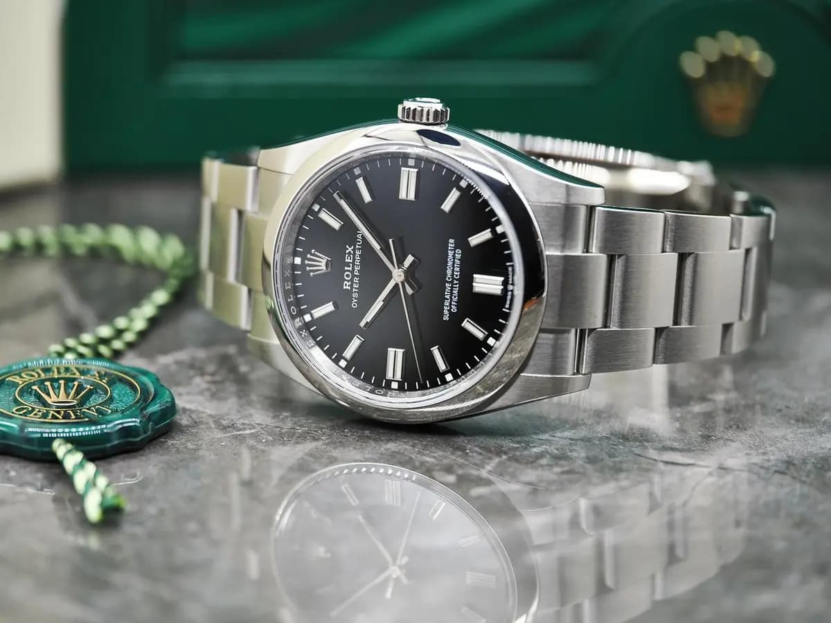 Rolex Oyster Perpetual Ref. 126000 - Fullset from 2021 - Black Dial - Initial purchase invoice