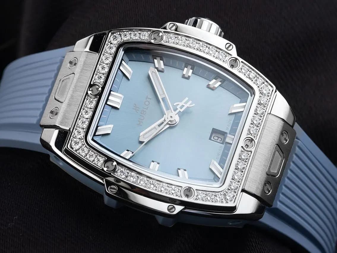 Hublot Big Bang Unico Ref.682.SX.717B.RX.1204 2026 Full Set Ungetragen Spirit of Big Bang Steel Coal Blue Lady Diamanten 0,88ct Kautschuk Faltschließ