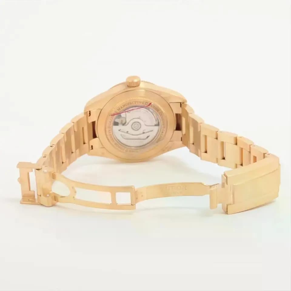 Tudor Tudor Black Bay Fifty-Eight 79018V YG YG AT Green Dial