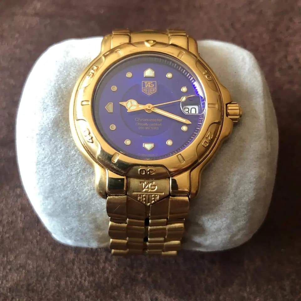 TAG Heuer 6000 Gold Tag Heuer WH5143 Gent's 18k Gold Automatic Chronometer