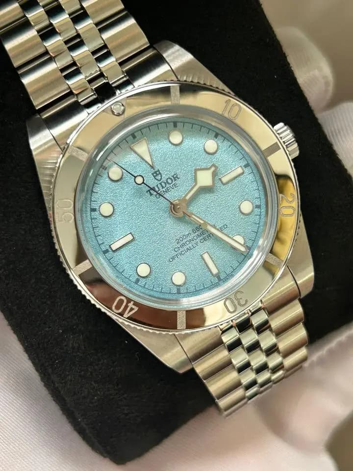 Tudor M79000-0001