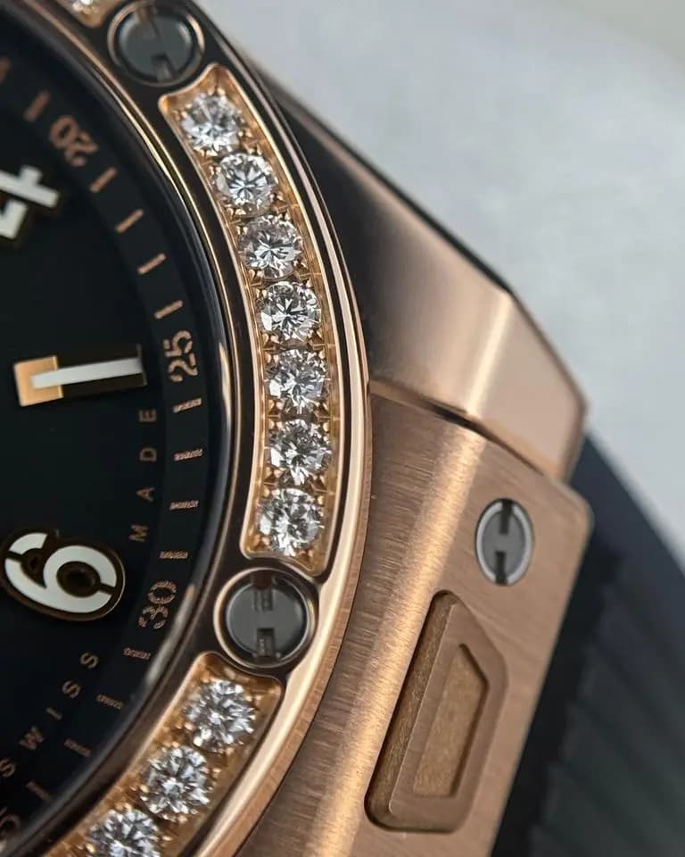 Hublot Big Bang One Click King Gold Diamonds