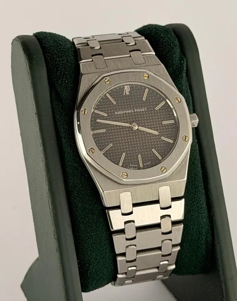 Audemars Piguet Royal Oak 33 MM vintage 1992 with box and archive papers