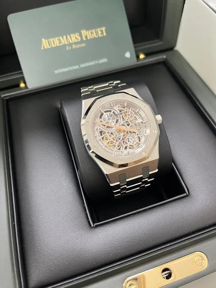 Audemars Piguet Royal Oak "Jumbo" Extra-Thin Squelette "50TH ANNIVERSARY" Ref. 16204ST.OO.1240ST.01
