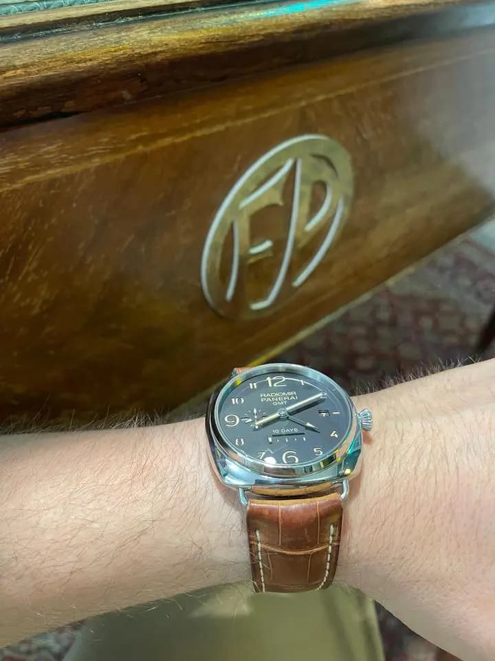 Panerai LIMITED 35 pieces RADIOMIR ISTAMBUL 10 DAYS GMT AUTOMATIC PAM00555