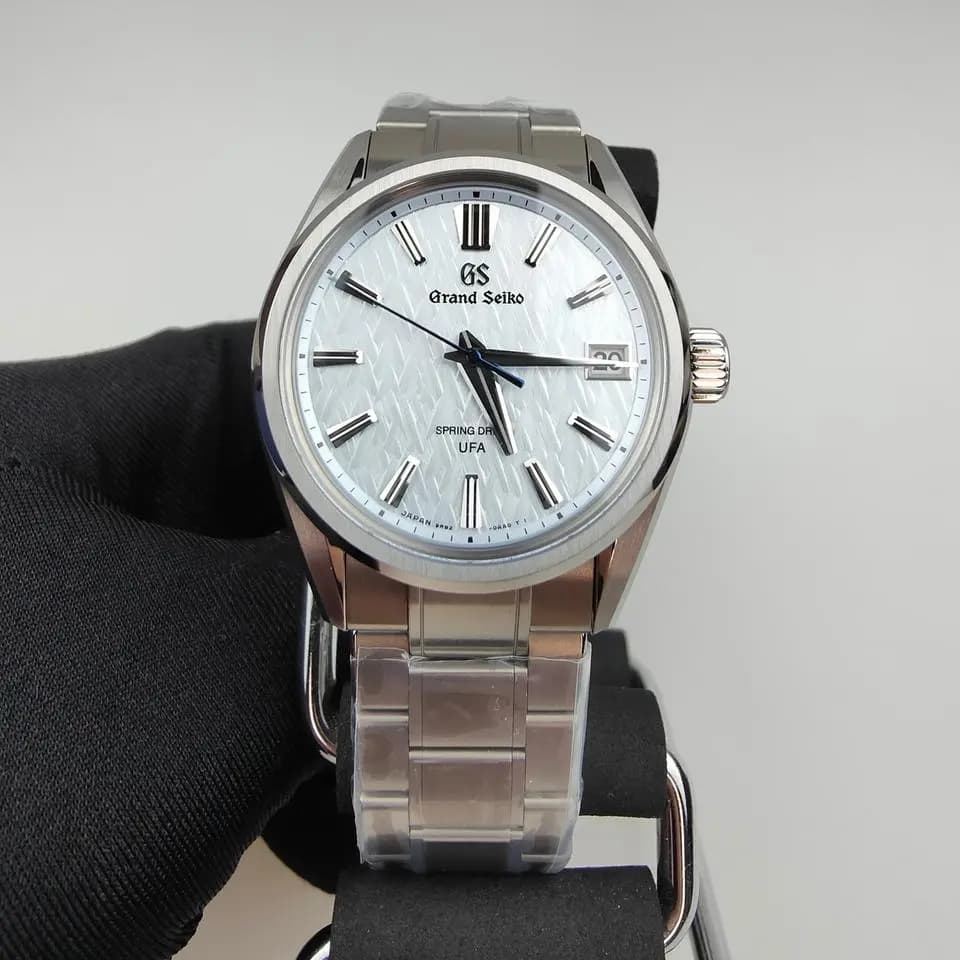 Grand Seiko Evolution 9 Collection Spring Drive Titanium automatic watch SLGB003