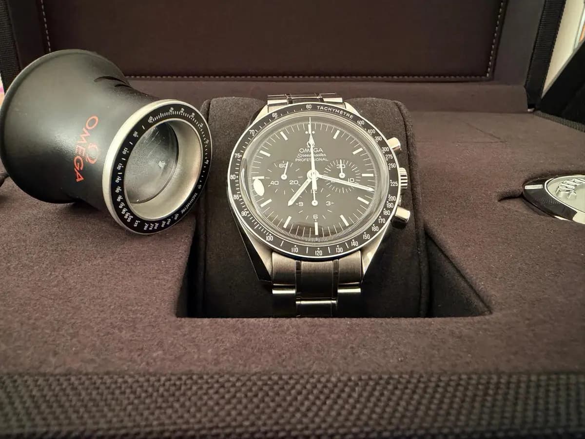 Omega Speedmaster Professional Moonwatch Full set; Big Box; Brand New