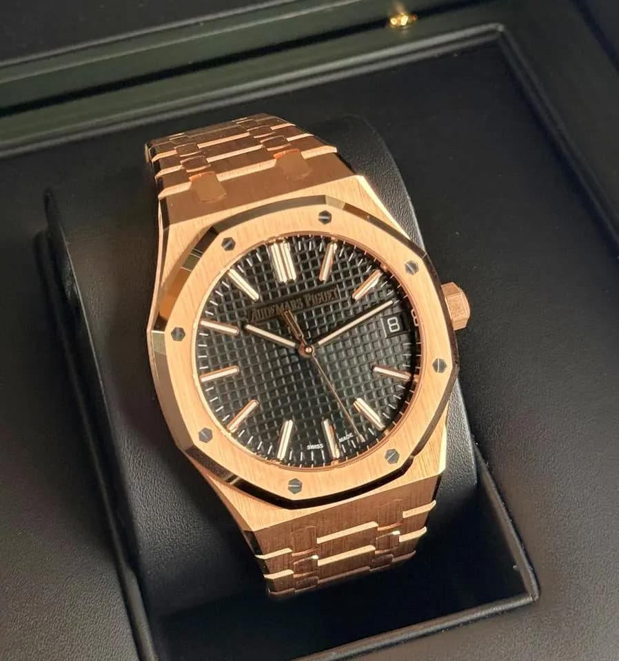 Audemars Piguet Royal Oak Complete Full Set Box & Papers 15510OR Black Dial