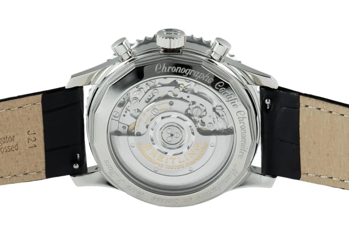 Breitling Navitimer 1 B01 Chronograph | AB0121211B1P1 | Very good condition | Black Dial | 43 mm | with Box and Papers