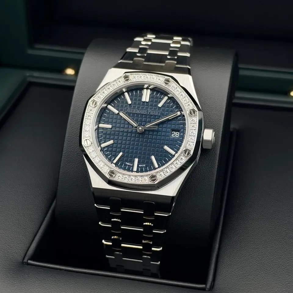 Audemars Piguet Royal Oak 37mm Steel Blue Diamond Dial New 2026