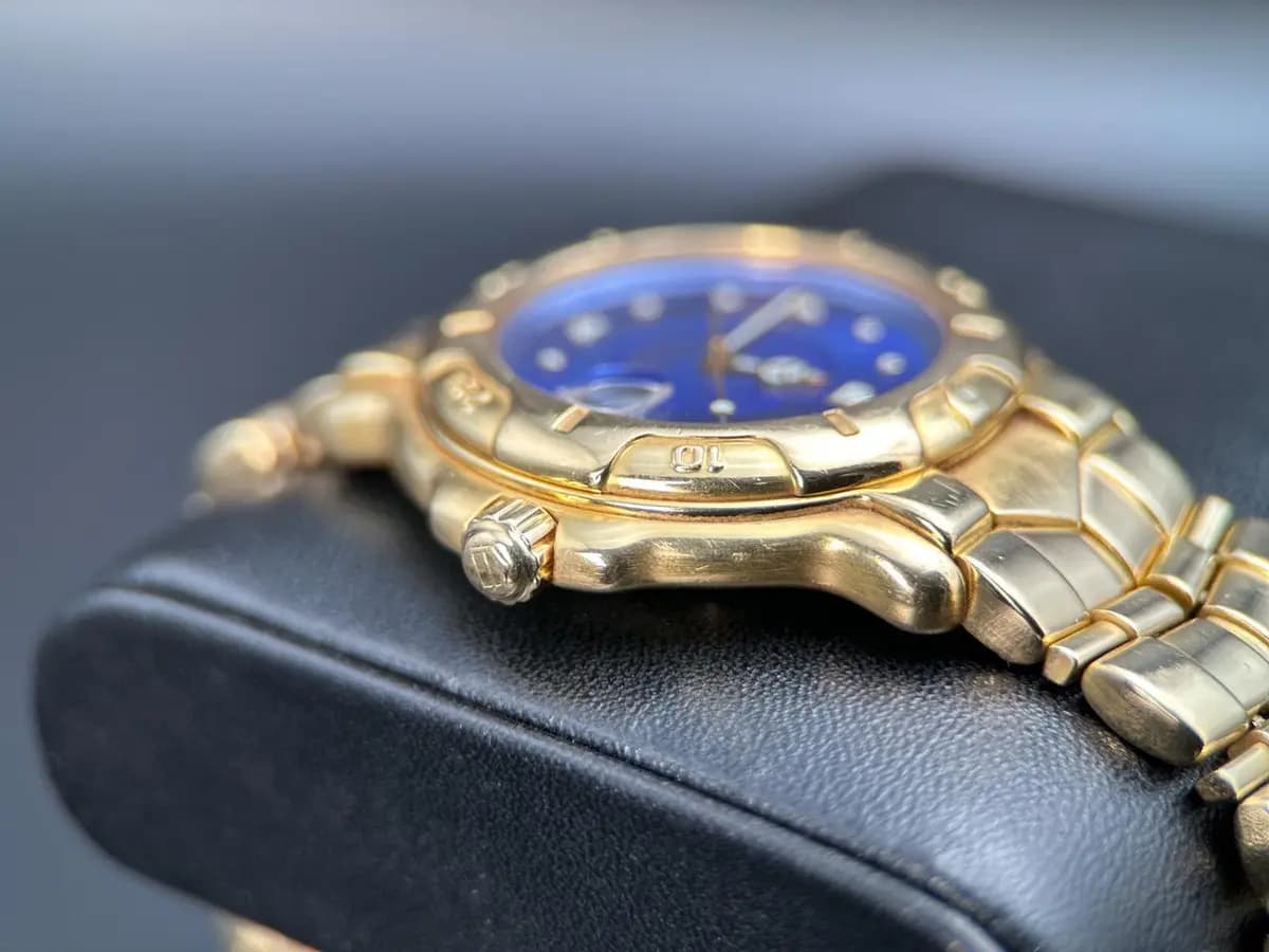 TAG Heuer 6000 Chronometer 18K Yellow Gold 39mm Watch