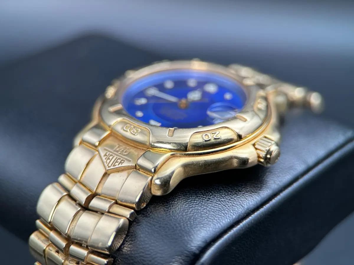 TAG Heuer 6000 Chronometer 18K Yellow Gold 39mm Watch