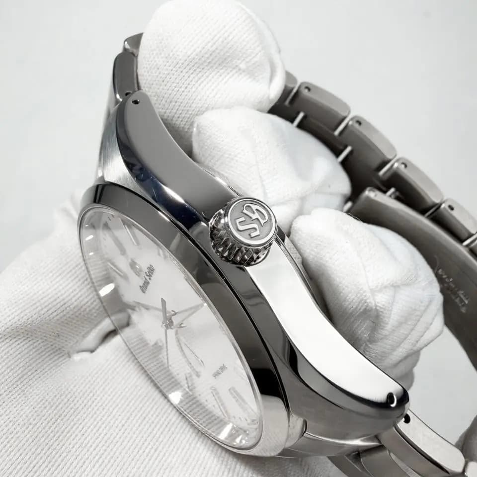 Grand Seiko 2026 Grand Seiko Heritage Collection Snowflake SBGA211G 41MM White Titanium B/pHeritage Snowflake