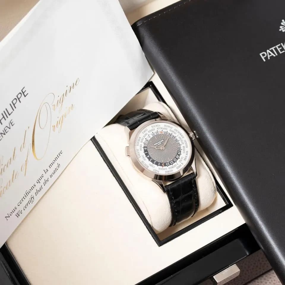 Patek Philippe World Time Full set, 2019