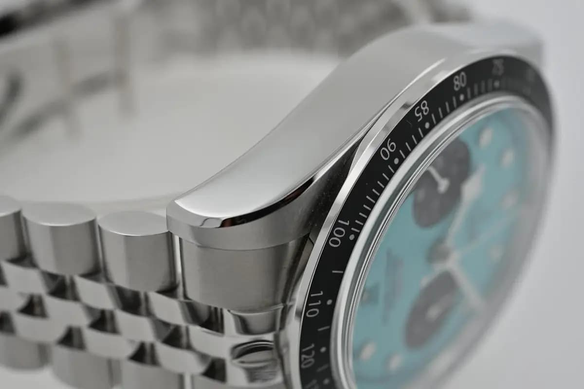 Tudor Heritage Black Bay Chronograph 79360N Tiffany Flamingo Blue Dial