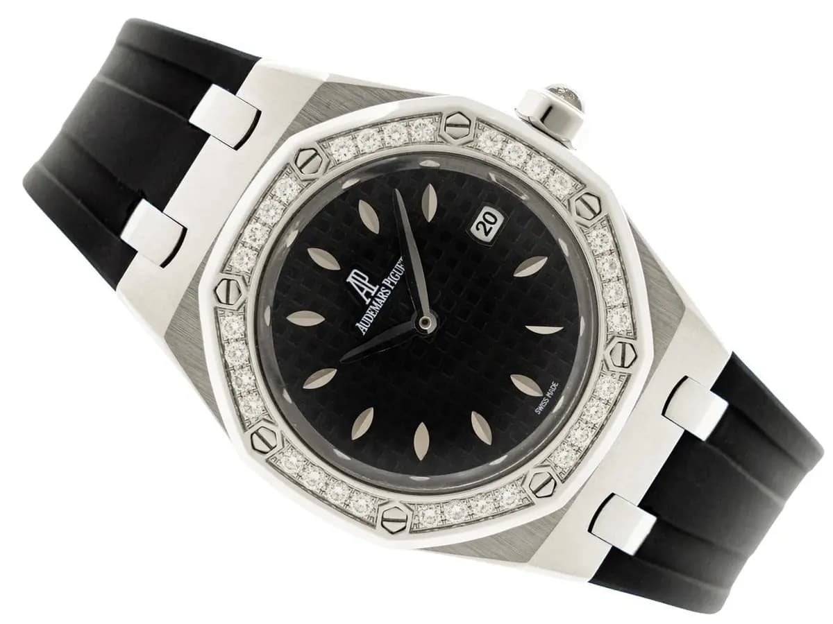 Audemars Piguet Royal Oak Lady Steel Black Tapisserie Dial 33mm Ref. 67601ST.ZZ.D002CR.01