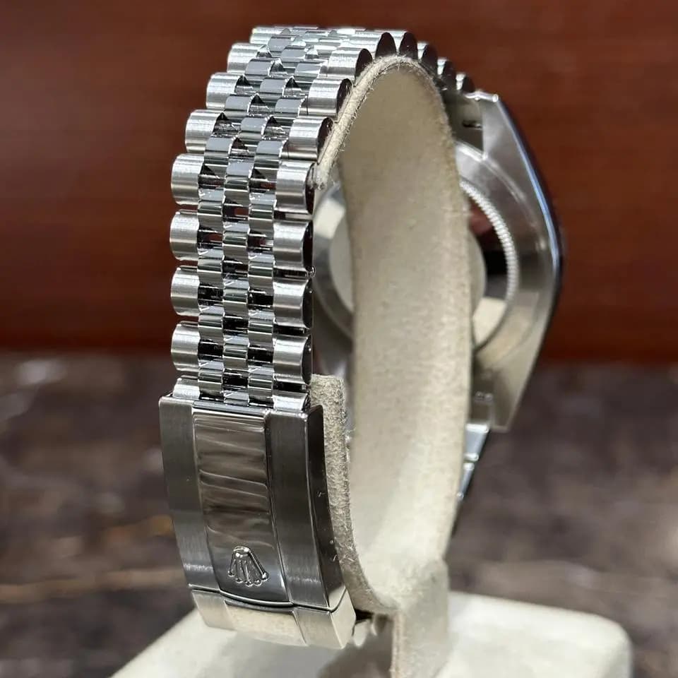 Rolex Datejust 41 Jubilee Mint Green 08/2026 NEW