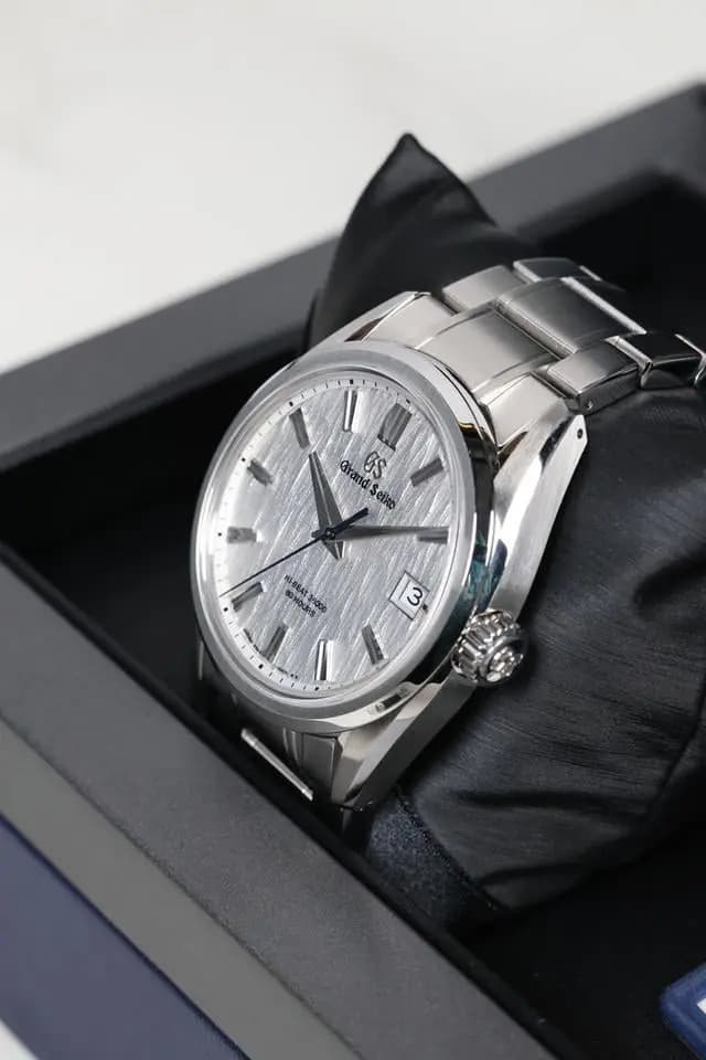 Grand Seiko Evolution 9 White Birch 40mm 2023 Full Set