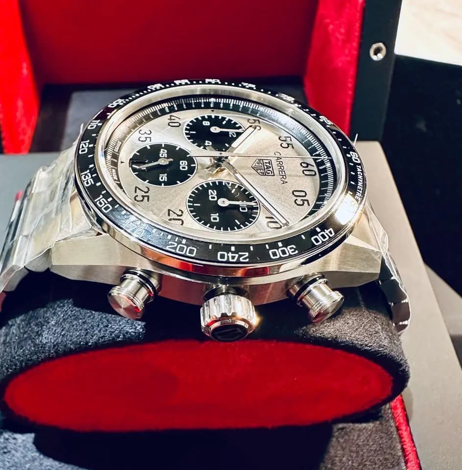TAG Heuer Ungetragene Carrera Chronograph Sport Automatik 100M 42mm Full Set