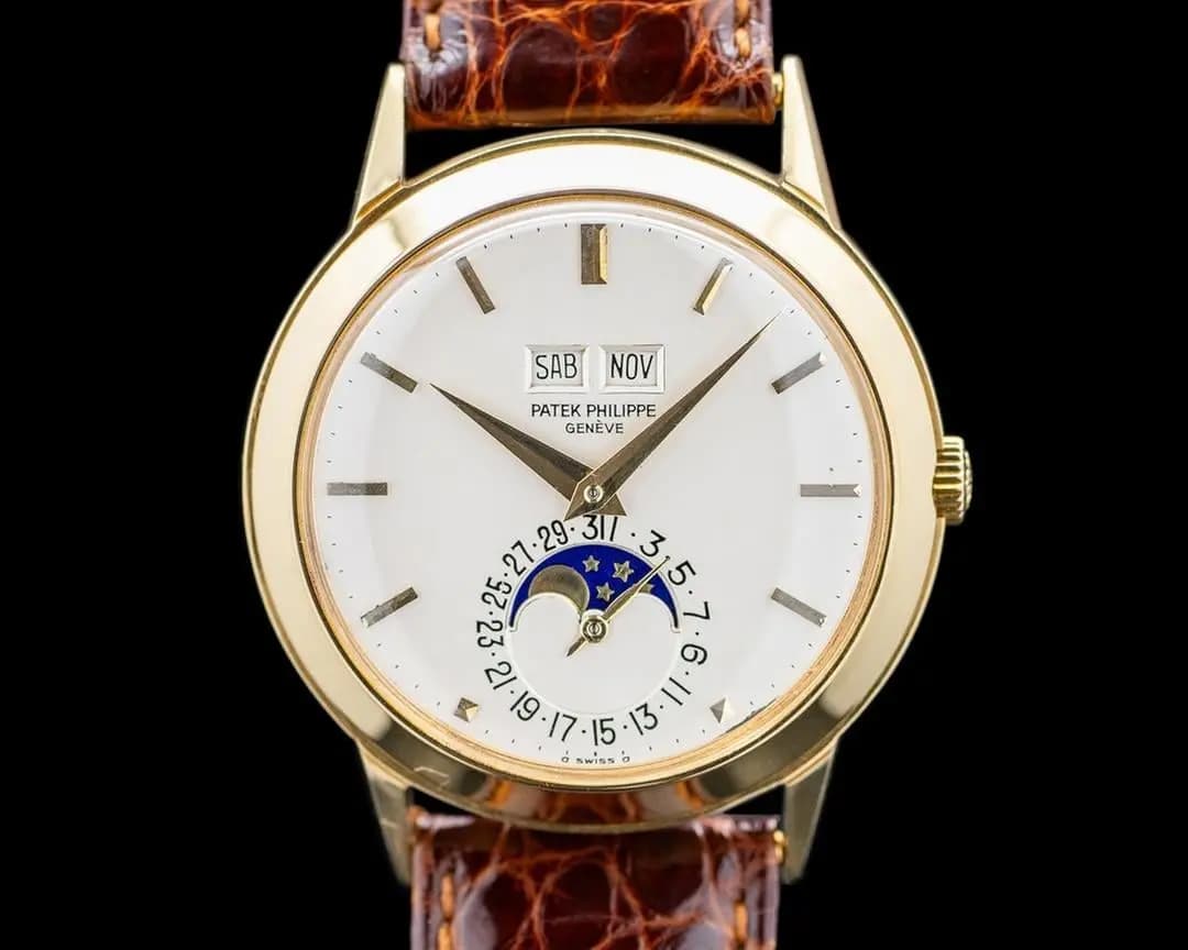 Patek Philippe 3448 Perpetual Calendar "Disco Volante" Yellow Gold Circa. 1976