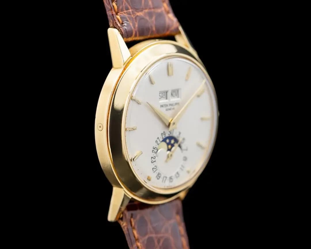 Patek Philippe 3448 Perpetual Calendar "Disco Volante" Yellow Gold Circa. 1976