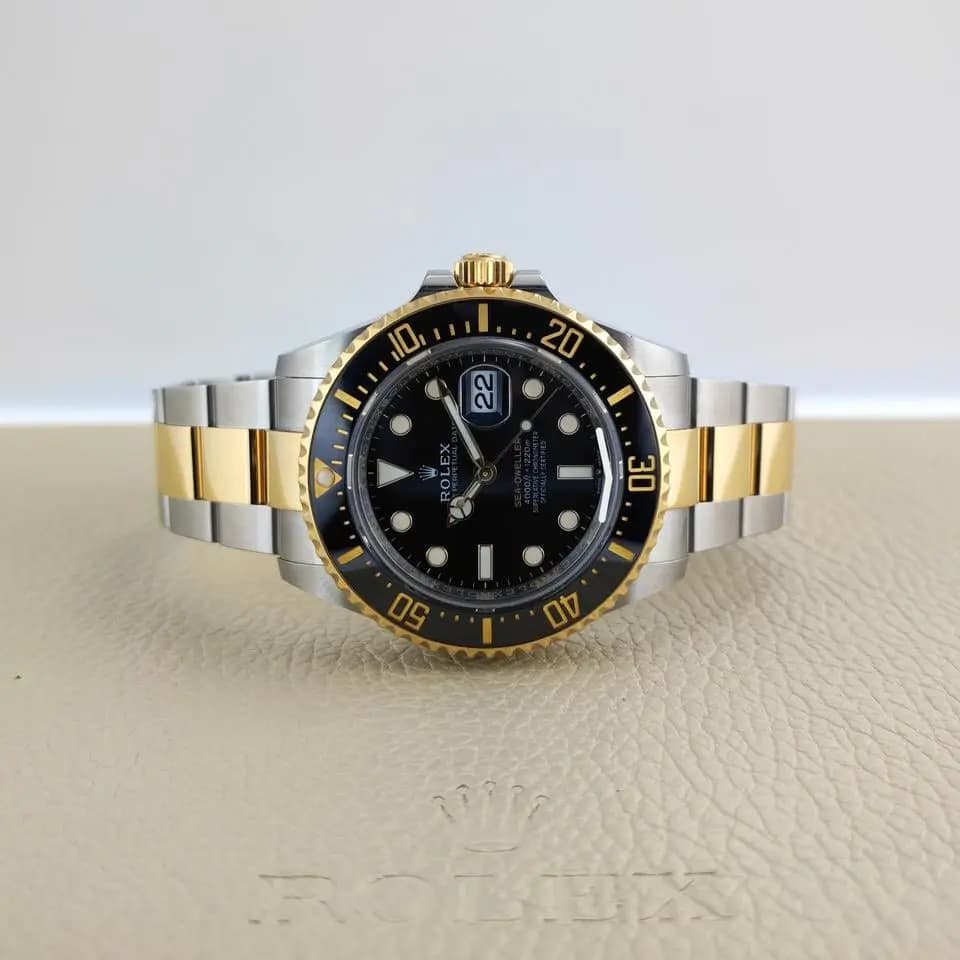 Rolex Sea-Dweller Ref. 126603 like New Full Set 2022
