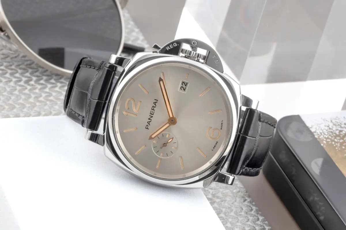 Panerai Luminor Steel Automatic Men's Watch Ref. PAM01249 Box & Papers 2021