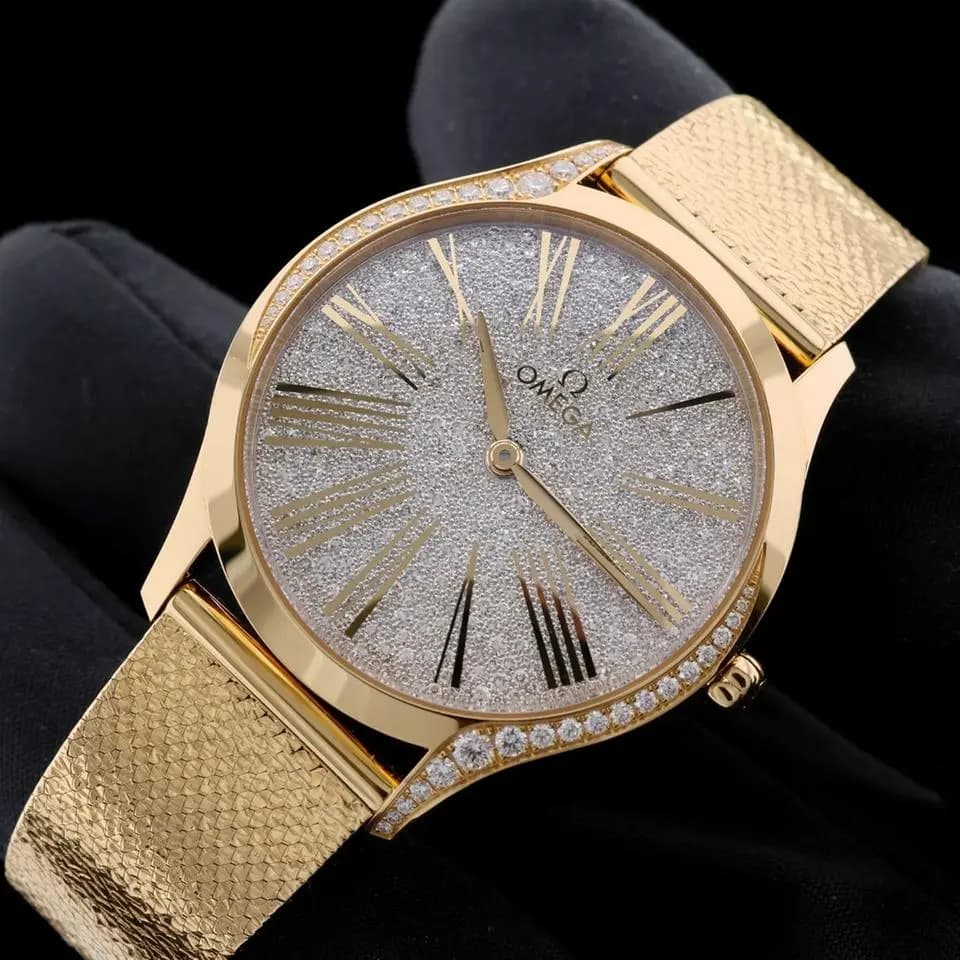 Omega De Ville Trésor, Moonshine‑Gold, Snow-Setting 768 Diamanten, Ref. 428.55.36.60.99.002, 2022, B+P