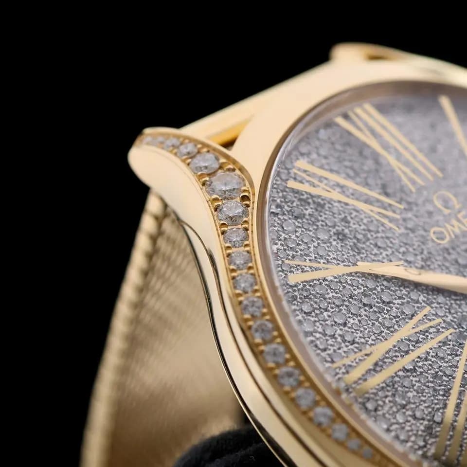 Omega De Ville Trésor, Moonshine‑Gold, Snow-Setting 768 Diamanten, Ref. 428.55.36.60.99.002, 2022, B+P