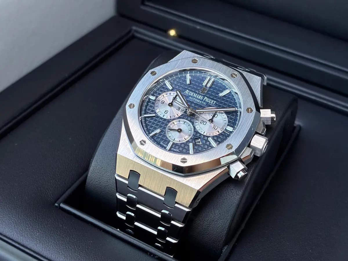 Audemars Piguet Royal Oak Chronograph Audemars Piguet Royal Oak Chronograph 26331ST Blue