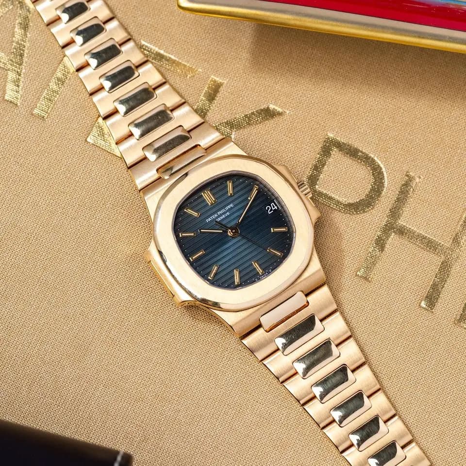 Patek Philippe Nautilus 3800/1J 18k Yellow Gold Blue Dial