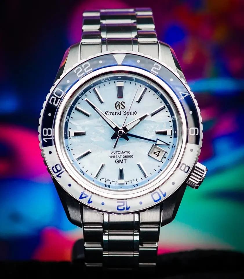 Grand Seiko “Sea of Clouds” GMT | Sports Collection Ref. SBGJ275 | 44mm | Steel | Full Set | Blue Dial