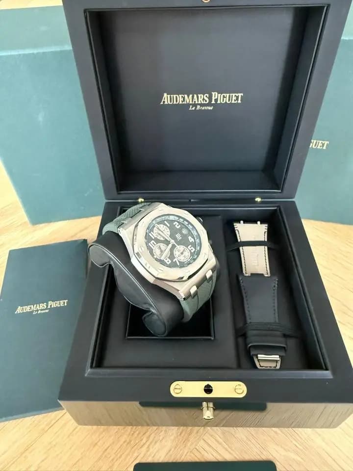 Audemars Piguet Royal Oak Offshore Chronograph Fullset / 2022