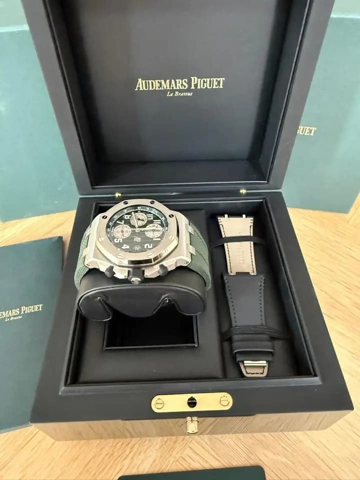 Audemars Piguet Royal Oak Offshore Chronograph Fullset / 2022