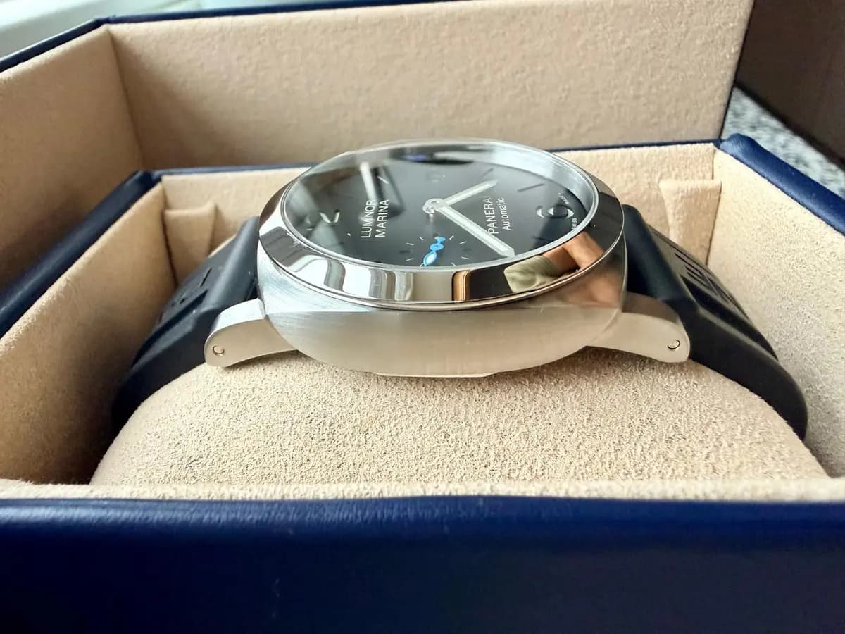Panerai Luminor 1950 PAM01372 Quaranta 40mm aus 08/2026 Garantie bis 08/2034