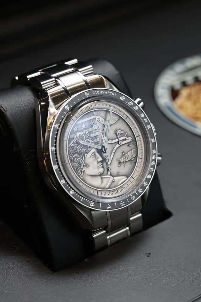 Omega Speedmaster Moonwatch Apollo XVII 40th Anniversary 42mm 2016 Full Set