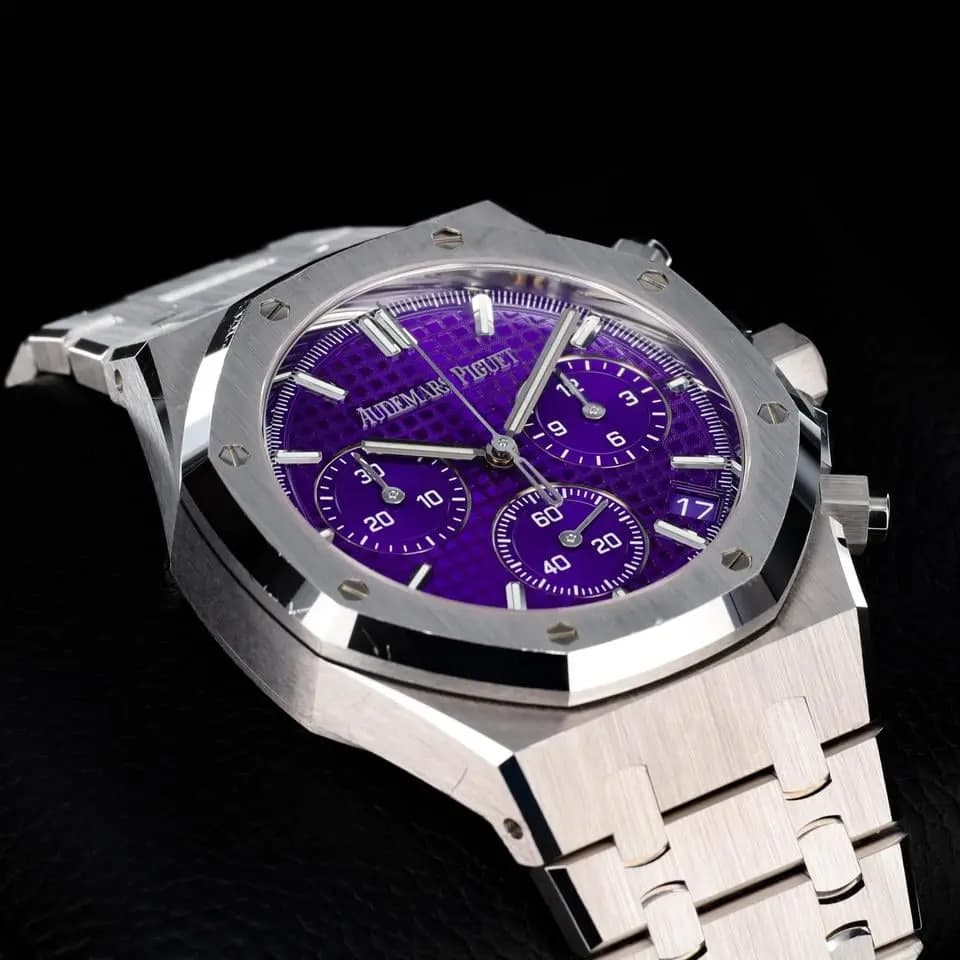 Audemars Piguet Royal Oak Selfwinding Chronograph Purple Dial